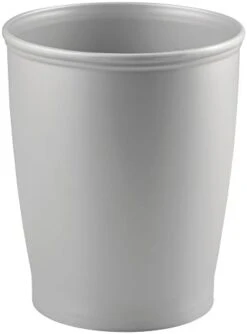 IDesign - 93437 IDesign Kent Plastic Wastebasket, Small Round Plastic Trash Can For Bathroom, Bedroom, Dorm, College, Office, 8.25" X 10", Black -Songmics Furniture Shop 31DNxYHNS7L. AC