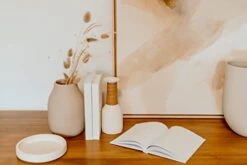 Kigan Home Linen Covered Decorative Books, Set Of 3 (Pearl White) - Fabric Covered Book Set Home Decor For Shelves, Fireplace Mantel, Coffee Table, Console/Bedside Table Or Farmhouse Tiered Tray -Songmics Furniture Shop 31acIv47rpL