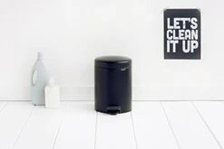 Brabantia New Icon Step Trash Can (1.3 Gal / Matt Black) Soft Closing Kitchen Garbage/Recycling Can With Removable Bucket 17 Brabantia New Icon Step Trash Can (1.3 Gal / Matt Black) Soft Closing Kitchen Garbage/Recycling Can With Removable Bucket -Songmics Furniture Shop 31oz4Y8IR6L