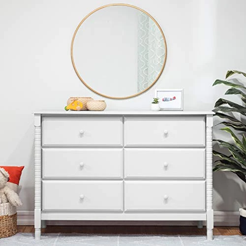 DaVinci Jenny Lind Spindle 6-Drawer Dresser In White 2 DaVinci Jenny Lind Spindle 6-Drawer Dresser In White - Image 2