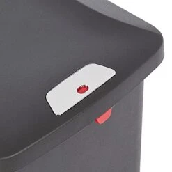 Amazon Basics Narrow Kitchen Plastic Rectangular Trash Can With Steel Pedal, Black, 40 Liters -Songmics Furniture Shop 415QZAdo2sL