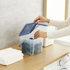 Rotho Basic Storage Box 5l With Lid And Handle, Plastic (PP) BPA-Free, Transparent/Blue, 3kg/5l, (21 X 20 X 18 Cm) 5 Rotho Basic Storage Box 5l With Lid And Handle, Plastic (PP) BPA-Free, Transparent/Blue, 3kg/5l, (21 X 20 X 18 Cm) -Songmics Furniture Shop 41UxamBUDAL