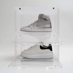 AEAS - Clear Plastic Stackable Foldable Shoe Boxes, Pack Of 2 Drop Front Shoe Container Organizer With Magnetic Closure For Sneaker Collection For Men And Women -Songmics Furniture Shop 41dkV6kslqL